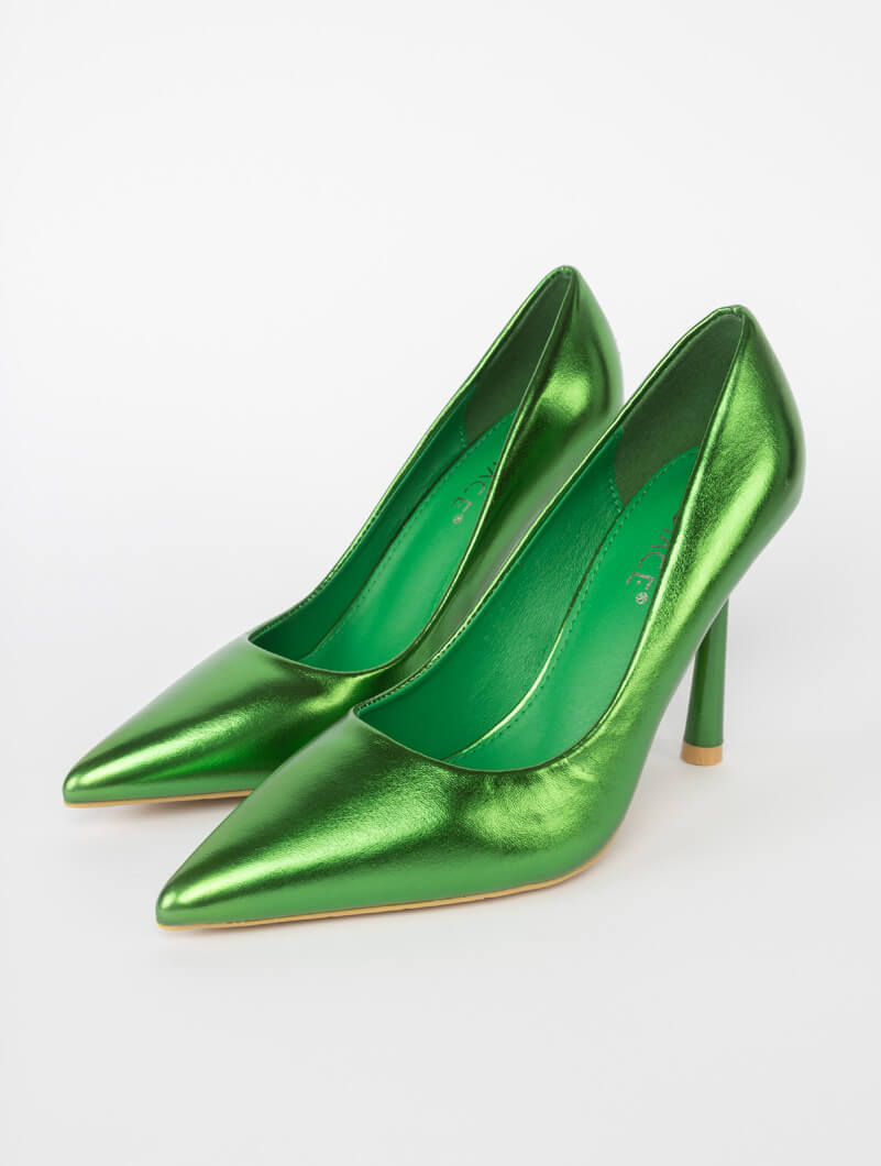 Escarpins métallisés à bout pointu